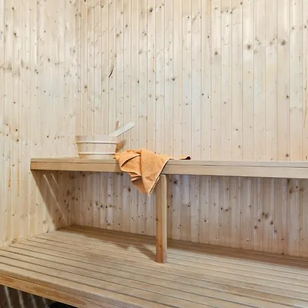 בית נופש In With Sauna בלוקהוס